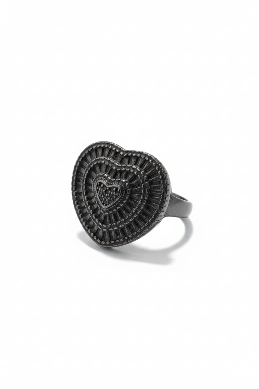 Heart + Zircon Baguette Black